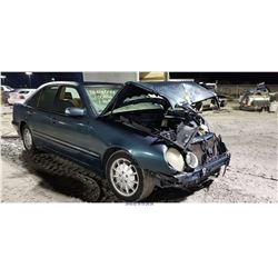 2000 - MERCEDES BENZ E320 // REBUILT SALVAGE