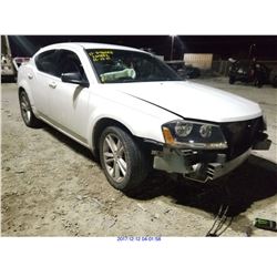 2013 - DODGE AVENGER