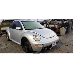 2004 - VOLKSWAGEN BEETLE