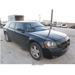 2005 - DODGE MAGNUM // EXPORT/SALVAGE