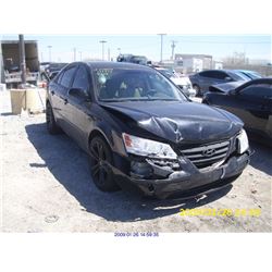 2010 - HYUNDAI SONATA