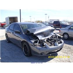 2004 - MITSUBISHI GALANT // PARTS ONLY