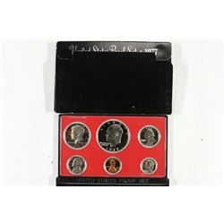 1977 US PROOF SET (WITH BOX)