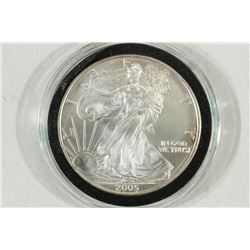 2005 AMERICAN SILVER EAGLE UNC