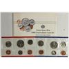 Image 2 : 1988 US MINT SET (UNC) P/D (WITH ENVELOPE)