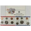 Image 2 : 1988 US MINT SET (UNC) P/D (WITH ENVELOPE)