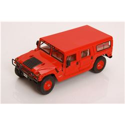 1/18 Scale Hummer by Maisto