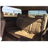 Image 8 : 2001 - CHEVROLET SUBURBAN//TEXAS REGISTRATION ONLY