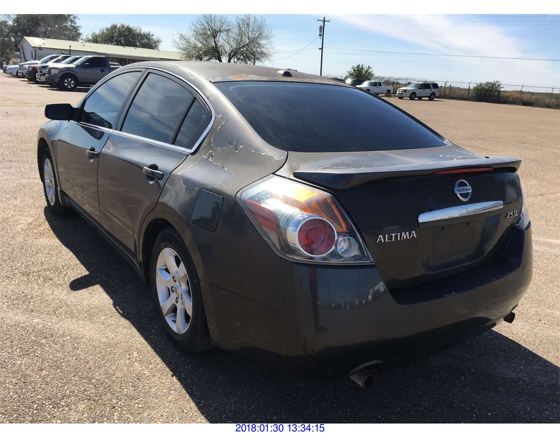 Nissan Altima reconstruite