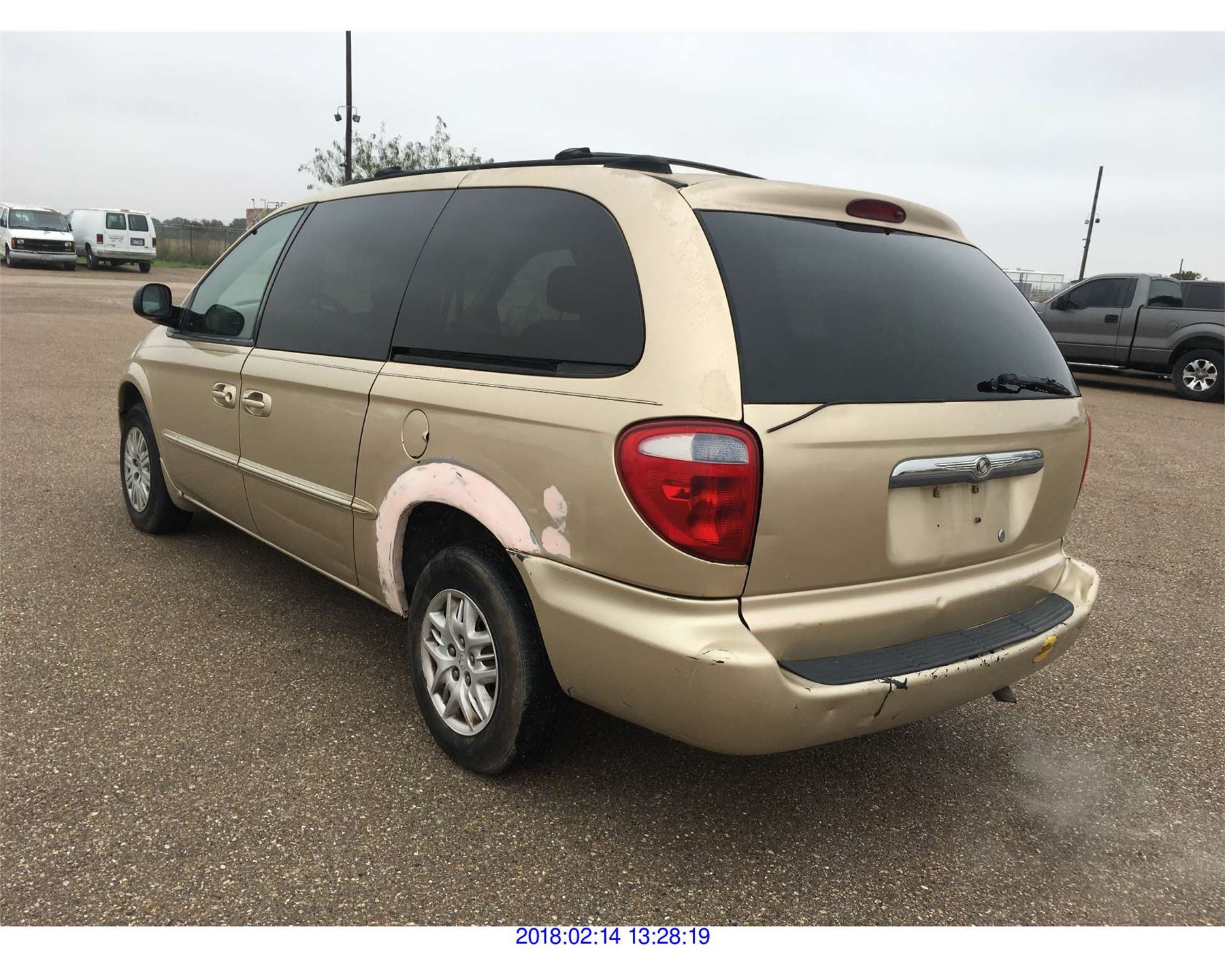 Chrysler town country 2001