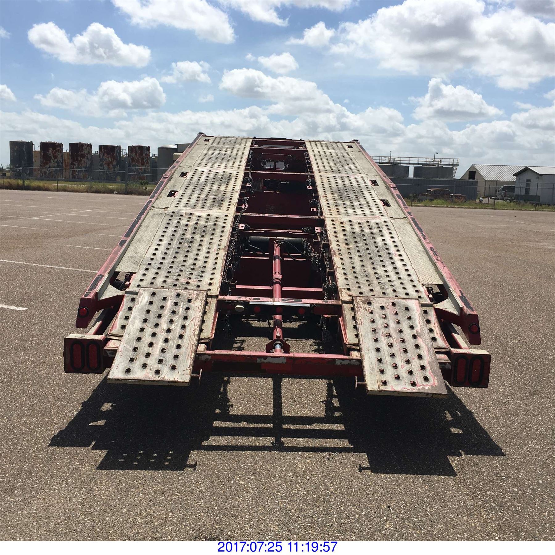 2005 INTERNATIONAL 8600 WITH MILLER CAR HAULER