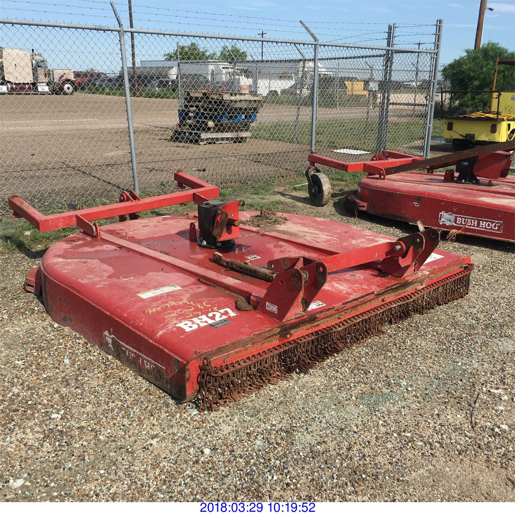 BUSH HOG BH27 SHREDDER