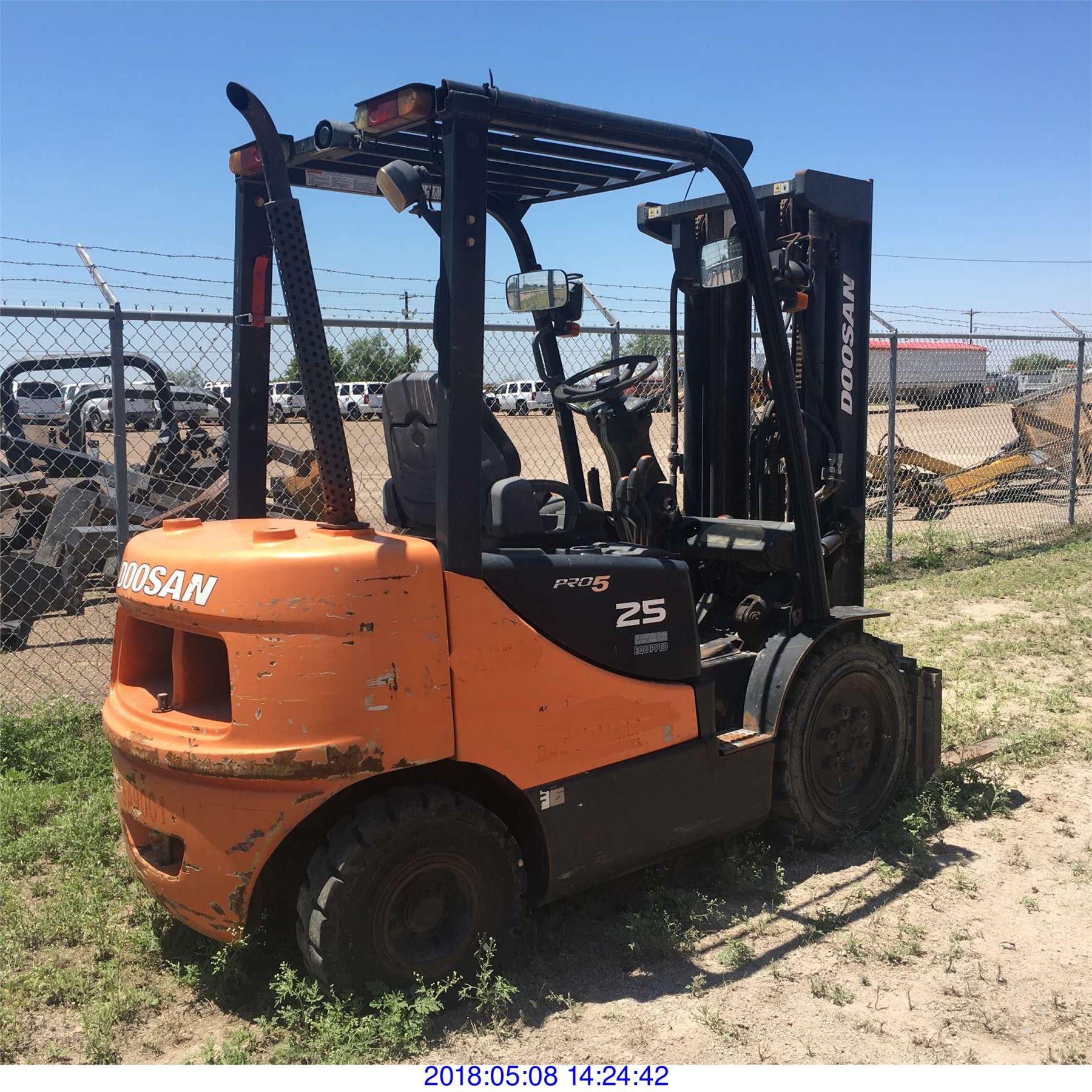 2010 DOOSAN DAEWOO D25S FORKLIFT Rod Robertson Enterprises Inc.