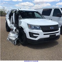 2016 - FORD EXPLORER