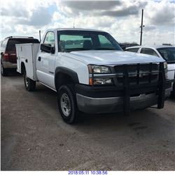 2004 - CHEVROLET 2500 SERVICE TRUCK