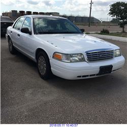 2004 - FORD CROWN VICTORIA