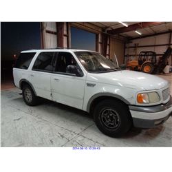 2001 - FORD EXPEDITION // SALVAGE TITLE