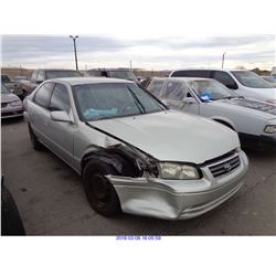 2001 - TOYOTA CAMRY