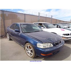 1997 - ACURA TL // SALVAGE TITLE