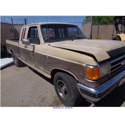 1990 - FORD F-150