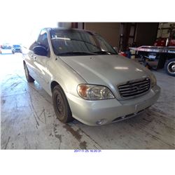 2004 - KIA SEDONA