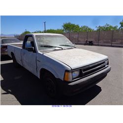 1986 - MAZDA B-2000 // SALVAGE TITLE