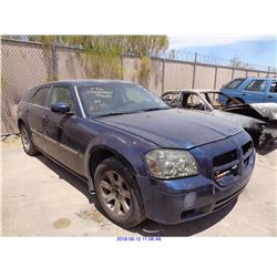 2005 - DODGE MAGNUM