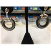 Image 1 : Black Shell Earring Silver 3.80g