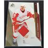 Image 1 : 14-15 SP Game Used Gold Jerseys #67 Steve Yzerman