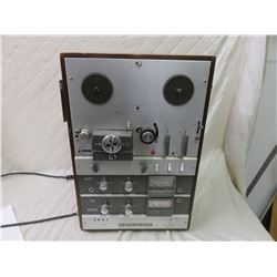 AKAI M9 4-Track Reel to Reel Recorder
