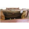 Image 3 : Vintage Medical Bag (was used for staging)