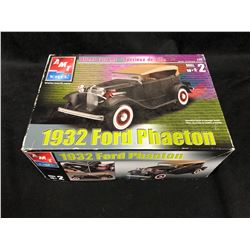 AMT/ERTL 1932 FORD PHAETON 1/25 SCALE MODEL KIT (IN BOX)