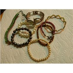 ASSORTED BRACELETS - 8 TTL