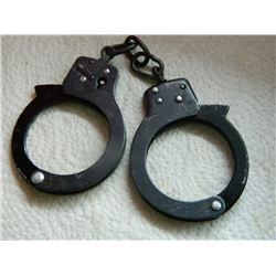 HANDCUFFS - NO CHEAT RELEASE