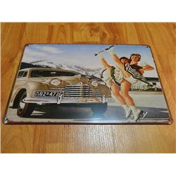 METAL SIGN - 12 X 8" - GIRLS ON ICE