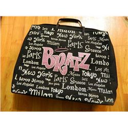 BORATZ CASE WITH ASSORTED DOLL CLOTHING