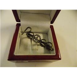 RING - DOUBLE FINGER RING - "PEACE' & CROSS = 2TTL