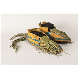 Kiowa Beaded Man's Moccasins, 10" long