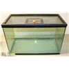Image 1 : 24" X 16" X 12" REPTILE TERRARIUM WITH LID