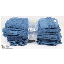 BUNDLE OF ASSORTED HAND TOWELS