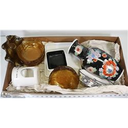 LARGE FLAT W/SERVING & DESERT DISHWARE,