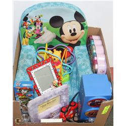 BOX W/WALT DISNEY MICKEY MOUSE KIDS