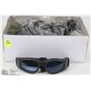 Image 1 : BOX OF ADULT SPORTS GOGGLES