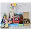 Image 1 : LARGE BOX WITH HOUSEHOLD AND COLLECTIBLES INCL