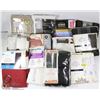 Image 1 : LARGE FLAT OF ASSORTED HOUSE LINENS