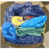Image 1 : LARGE BOX W/5 TARPS (VARIOUS SIZES) AND