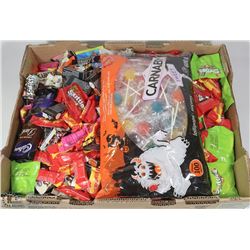 LARGE FLAT OF ASSORTED SNACK SIZE CANDY, CHOCOLATE