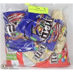 LOT OF 10 ASSORTED M&M PACKS