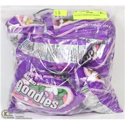 LOT OF 8 TWIZZLER GOODIES