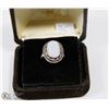 Image 1 : WHITE STONE VINTAGE RING